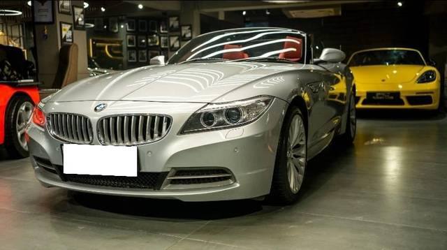https://images10.gaadi.com/usedcar_image/4575122/original/processed_7acaf7f7ae917aa4f27600891032cb87.jpg?imwidth=6400