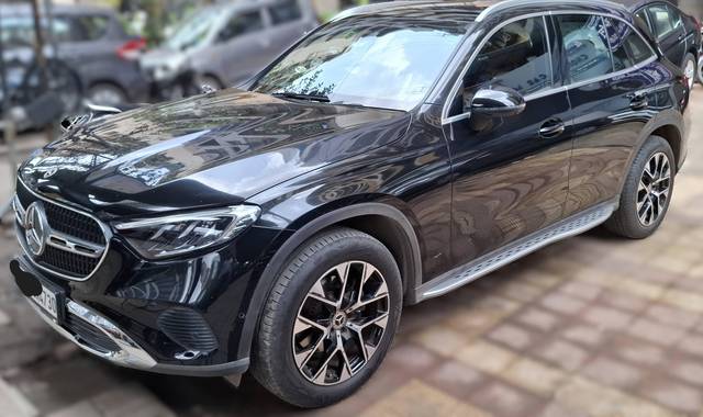 https://images10.gaadi.com/usedcar_image/4575128/original/processed_476b8a64cfe0cf15d98e05b9d75a032e.jpg?imwidth=6400