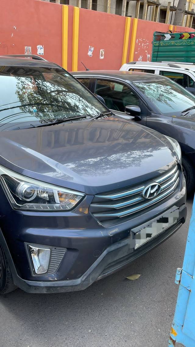 https://images10.gaadi.com/usedcar_image/4575136/original/5faf31e978ecab25482a952ab31df207.jpg?imwidth=6400