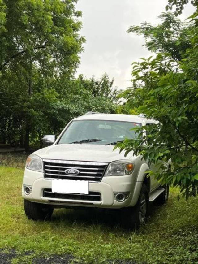 https://images10.gaadi.com/usedcar_image/4575148/original/processed_f3679d79-9527-4a4b-a112-26e08eb2612f.jpeg?imwidth=6400