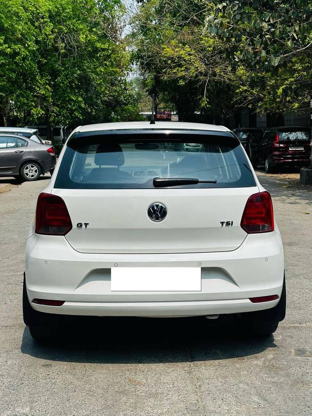 https://images10.gaadi.com/usedcar_image/4575157/original/processed_f5522f893775a776a67bd9b35ca1e608.jpg?imwidth=6402