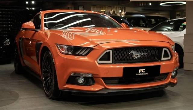 https://images10.gaadi.com/usedcar_image/4575160/original/processed_b68bf1bdc97f2ec5c340a4475ebc54e9.jpg?imwidth=6400