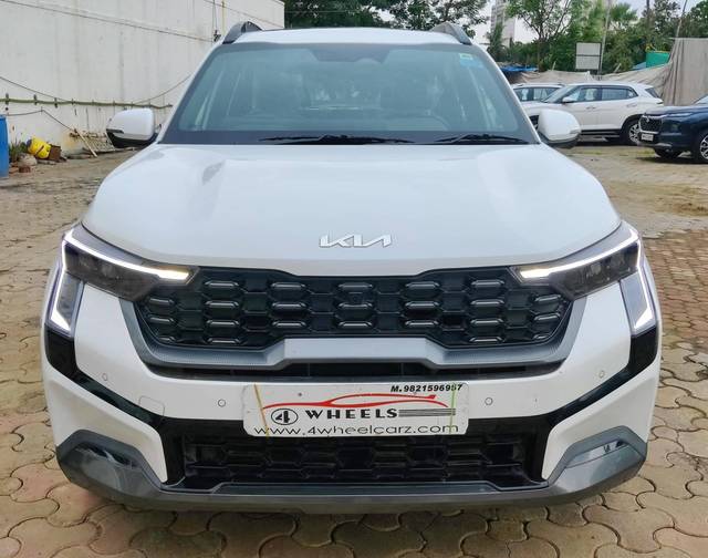 https://images10.gaadi.com/usedcar_image/4575208/original/processed_8a8c94be4d45f5754225eedc6fa260e8.jpeg?imwidth=6400