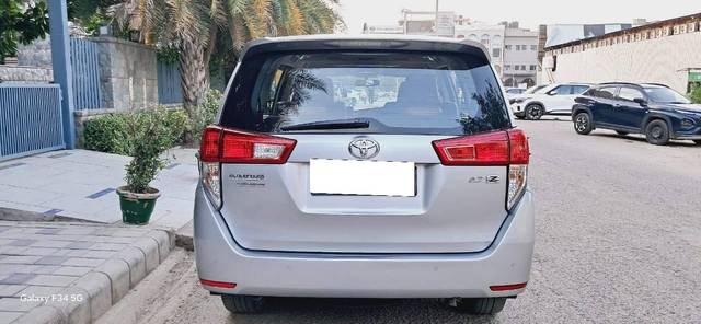 https://images10.gaadi.com/usedcar_image/4575209/original/processed_bab4811af1b31f56dabd0bb1128e08e9.jpg?imwidth=6401