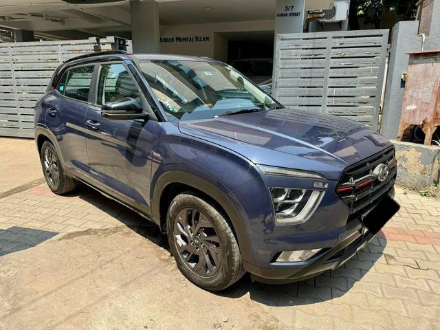 https://images10.gaadi.com/usedcar_image/4575216/original/processed_6fea87a429f5e9943e3397863d8a5195.jpg?imwidth=6402