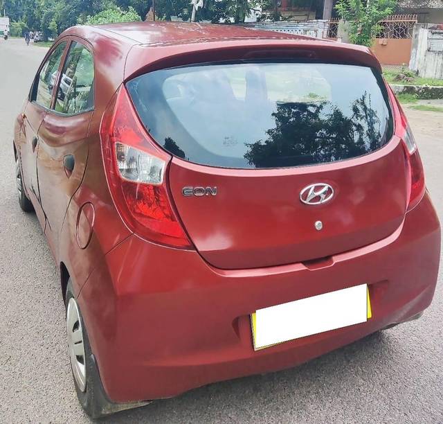 https://images10.gaadi.com/usedcar_image/4575218/original/processed_acc388c7b519f3bca661fe3427b3b86e.jpg?imwidth=6401