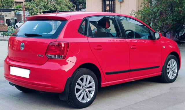 https://images10.gaadi.com/usedcar_image/4575220/original/processed_6574f5d0-3980-4e60-84f1-c73ede3ed9af.jpg?imwidth=6402