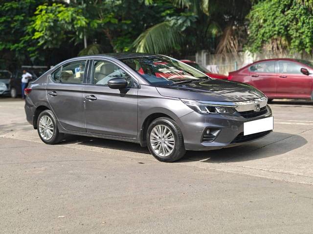 https://images10.gaadi.com/usedcar_image/4575223/original/processed_5ed836c1b0a8e792b831a0fdc49bf9b7.jpg?imwidth=6400