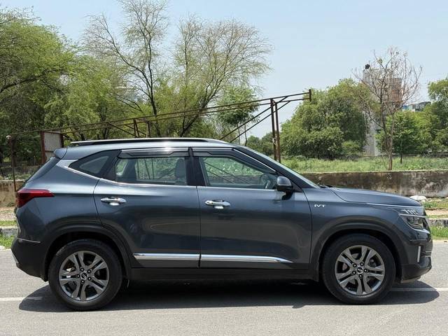 https://images10.gaadi.com/usedcar_image/4575224/original/processed_16d1acbb862ce8e7da9b324776dc7b5f.jpg?imwidth=6401