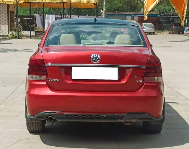 https://images10.gaadi.com/usedcar_image/4575238/original/processed_afe75212-f601-4fb0-9fb8-f58a1e2f517b.jpg?imwidth=6401