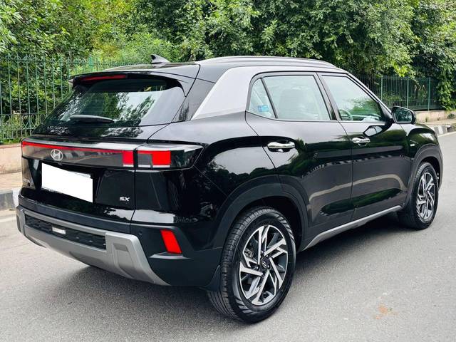 https://images10.gaadi.com/usedcar_image/4575255/original/processed_6412ebf7a47bbcd9000c194d5ad51702.jpg?imwidth=6402