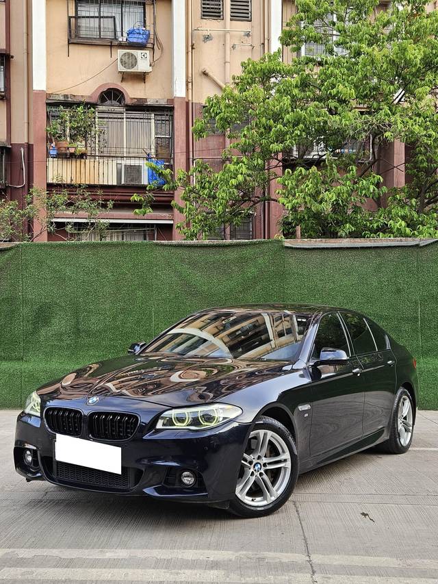 https://images10.gaadi.com/usedcar_image/4575271/original/processed_6ec50b9d3045452628b6c21693a59b40.jpeg?imwidth=6401