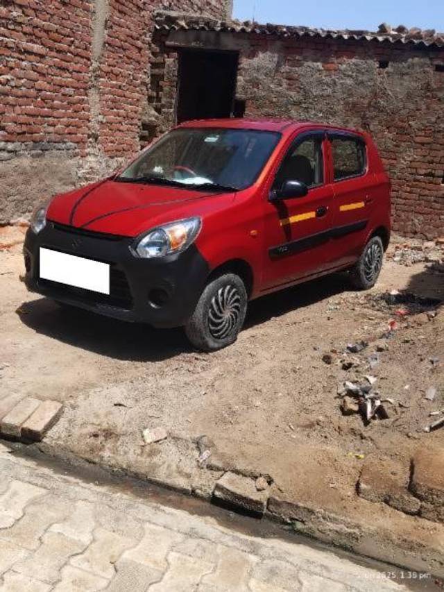 https://images10.gaadi.com/usedcar_image/4575279/original/processed_63daddc2-7bbc-409e-8261-0ae5db7510e2.jpg?imwidth=6400