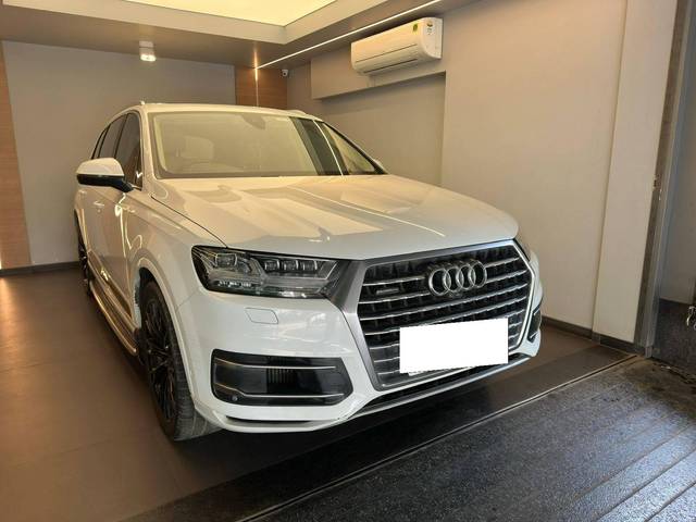 https://images10.gaadi.com/usedcar_image/4575290/original/processed_16d2faf7dd6579ab863a39bfd20dcd6c.jpeg?imwidth=6401