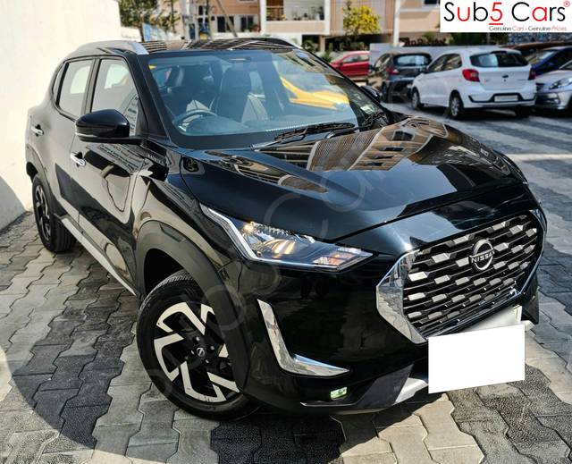 https://images10.gaadi.com/usedcar_image/4575310/original/processed_a5e3ecfb2230a496b750ff73eba6bfcb.jpg?imwidth=6400
