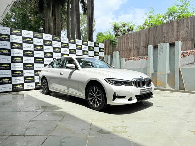 https://images10.gaadi.com/usedcar_image/4575372/original/processed_8366e1e5cdb43ac5bbef4f51b304376b.jpg?imwidth=6400