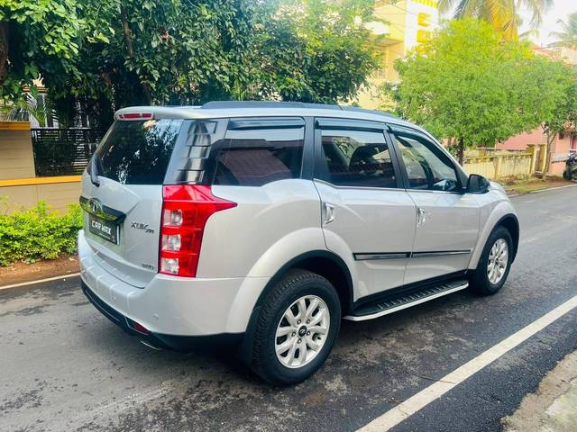 https://images10.gaadi.com/usedcar_image/4575382/original/processed_114765ef976231efc7440ef1ed56661a.jpg?imwidth=6401