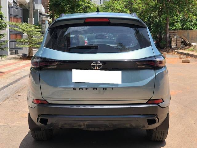 https://images10.gaadi.com/usedcar_image/4575384/original/processed_abcd1aa56f803eec19f763ac8eb8fcf4.jpg?imwidth=6402