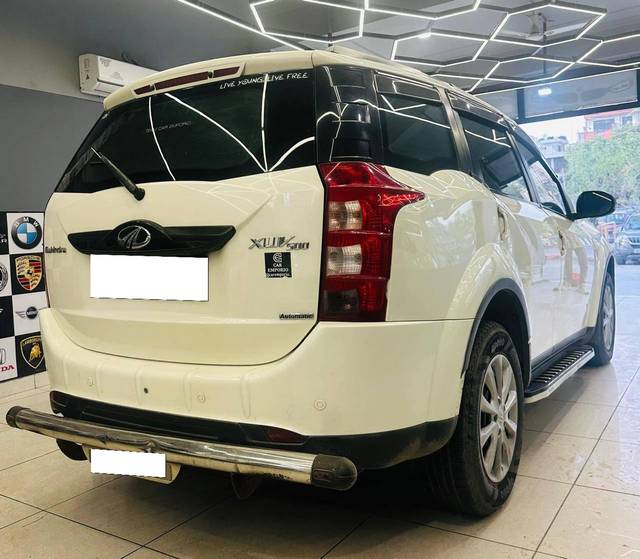https://images10.gaadi.com/usedcar_image/4575392/original/processed_22e7bf6a55d62f3ab1013d48310d424e.jpg?imwidth=6401