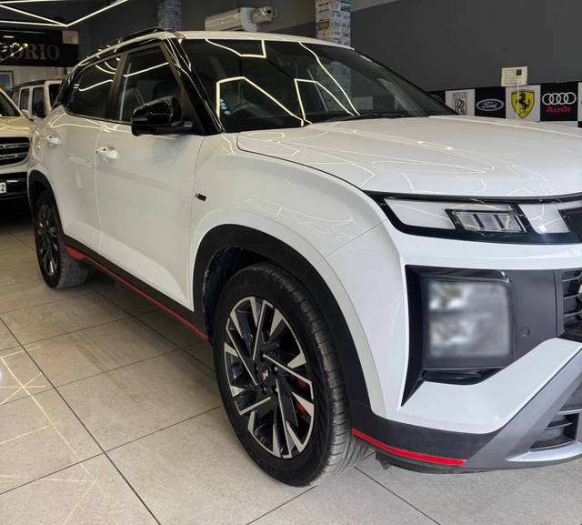 https://images10.gaadi.com/usedcar_image/4575408/original/processed_fb2515a2fabe8e5825e72f4fad1feab0.jpg?imwidth=6401