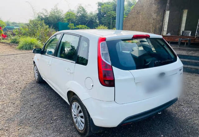 https://images10.gaadi.com/usedcar_image/4575411/original/69a68eba-31c9-4774-bcdf-b33eca64b12f.?imwidth=6402