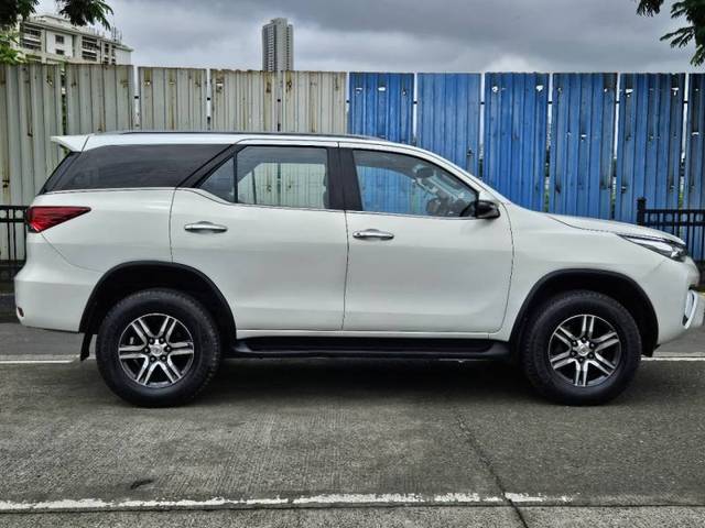 https://images10.gaadi.com/usedcar_image/4575417/original/a4987ccd13223629d5b70f537e17fc57.jpg?imwidth=6401