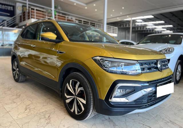 https://images10.gaadi.com/usedcar_image/4575492/original/processed_2af97b5a4a27179d06b0048a50090017.jpg?imwidth=6400