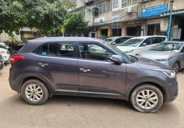 https://images10.gaadi.com/usedcar_image/4575502/original/processed_dfaa5c6ca5fc642ce94aad1cd8ba6862.jpg?imwidth=6401