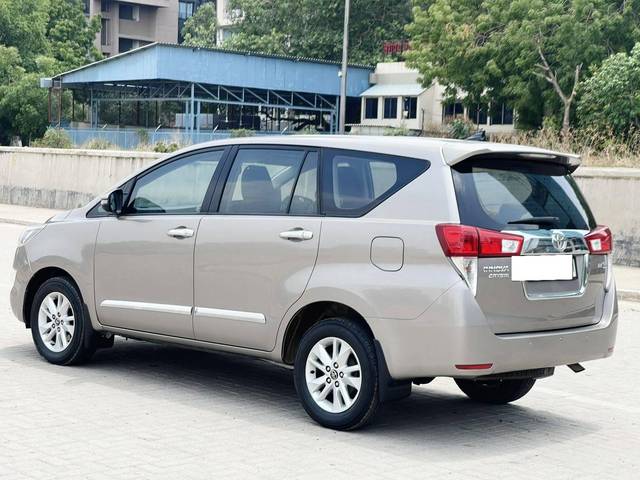 https://images10.gaadi.com/usedcar_image/4575506/original/processed_961037a12dda910ebbeecafd3101ed10.jpg?imwidth=6402