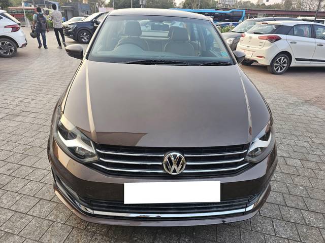 https://images10.gaadi.com/usedcar_image/4575545/original/processed_513f9f61ff0ae068fdddf94d49fef959.jpg?imwidth=6400