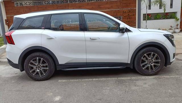 https://images10.gaadi.com/usedcar_image/4575576/original/processed_e574aff78a3e52ed745451cc78003196.jpg?imwidth=6401
