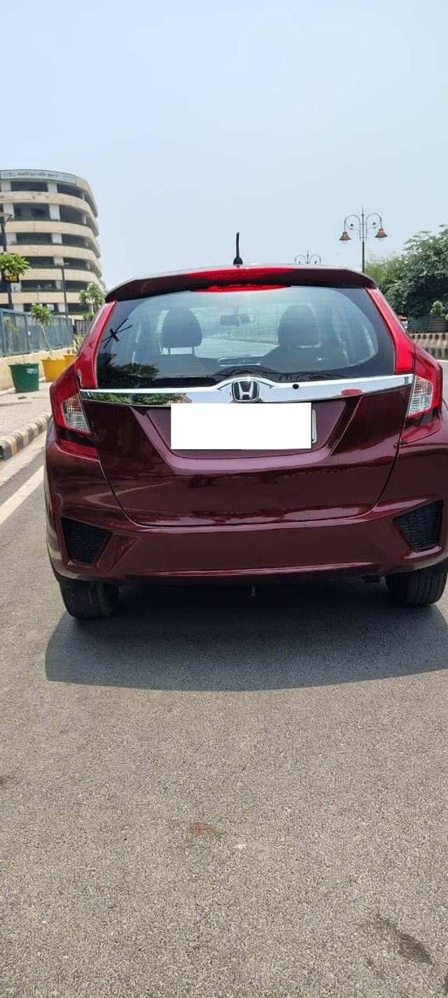 https://images10.gaadi.com/usedcar_image/4575580/original/processed_ebcf7a0723798b038267e474dd721265.jpg?imwidth=6401