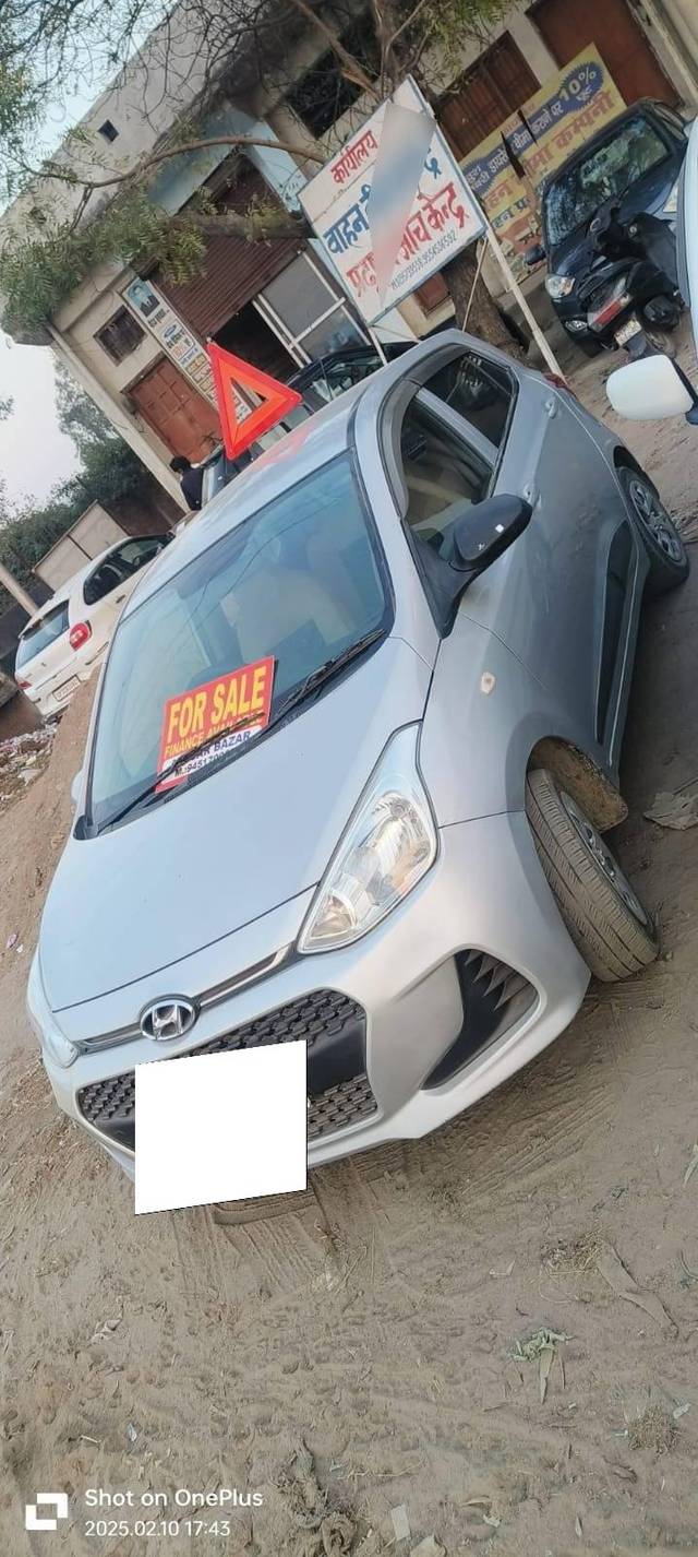 https://images10.gaadi.com/usedcar_image/4575581/original/processed_09534e99641689d0b0c40d95ca93f065.jpg?imwidth=6400