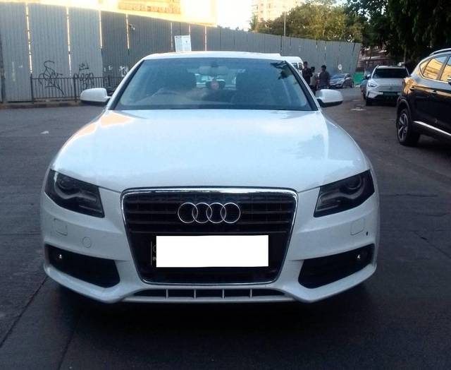 https://images10.gaadi.com/usedcar_image/4575596/original/processed_e0e0a3b469bd3a1680e596703af10f53.jpg?imwidth=6402