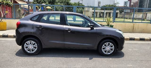 https://images10.gaadi.com/usedcar_image/4575597/original/4ea0c0e14b411bc991ef4c390df313fe.jpg?imwidth=6401