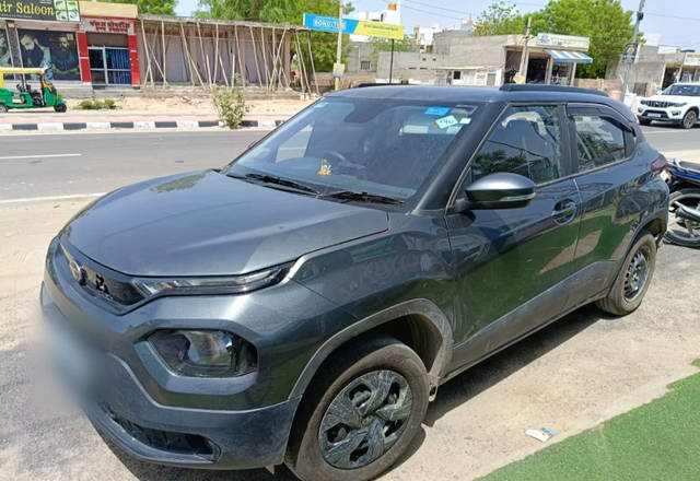 https://images10.gaadi.com/usedcar_image/4575633/original/dd4ece8b-11e6-4c0f-ae7c-7695d015cfe0.?imwidth=6401