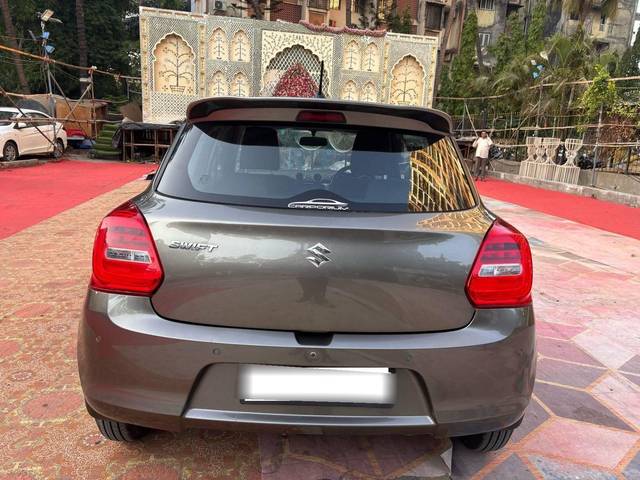 https://images10.gaadi.com/usedcar_image/4575655/original/processed_fa96b9849b9e752177572a30e8618faf.jpg?imwidth=6401