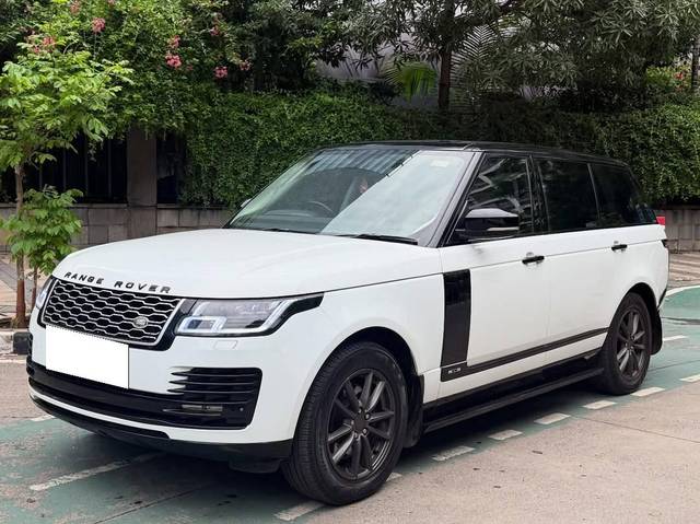 https://images10.gaadi.com/usedcar_image/4575660/original/processed_ed240027fcd01a720ddb80dd1627212f.jpg?imwidth=6402