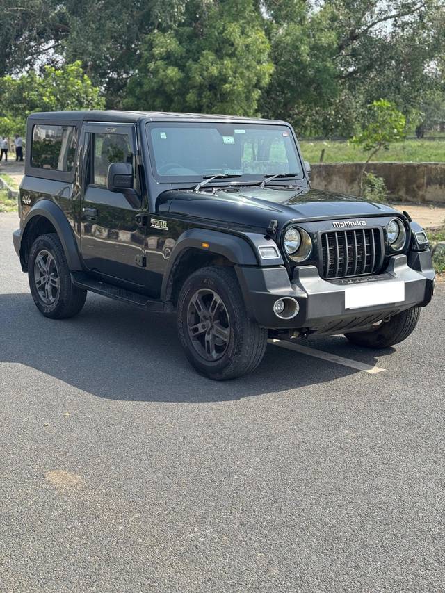 https://images10.gaadi.com/usedcar_image/4575662/original/processed_e8b7fb6068ba312e5b7ba0c20da47f5b.jpg?imwidth=6400