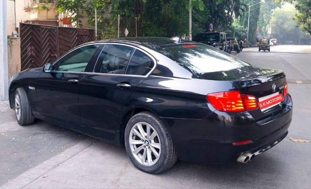 https://images10.gaadi.com/usedcar_image/4575688/original/processed_d609512f4437655108d43955cd95dd89.png?imwidth=6402