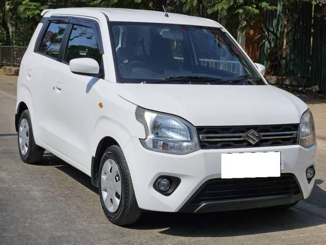 https://images10.gaadi.com/usedcar_image/4575694/original/processed_70a1d62c6d0d8de8c5166b00e77501e2.jpg?imwidth=6400