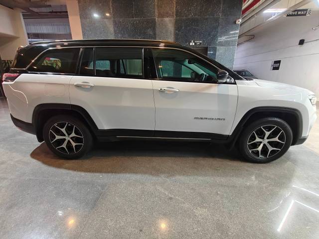 https://images10.gaadi.com/usedcar_image/4575699/original/processed_faa40dbb9ad0f01876a0c8ef87eb9b11.jpg?imwidth=6401