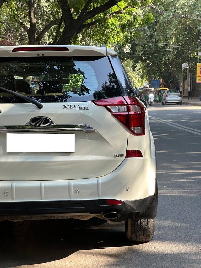 https://images10.gaadi.com/usedcar_image/4575707/original/processed_fafaa046e92c8fa57bd297d4f22c9855.jpg?imwidth=6401
