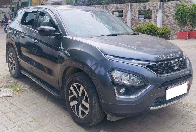 https://images10.gaadi.com/usedcar_image/4575713/original/processed_cf86a32a2f70e125e8b30efc6d11fc78.jpg?imwidth=6401