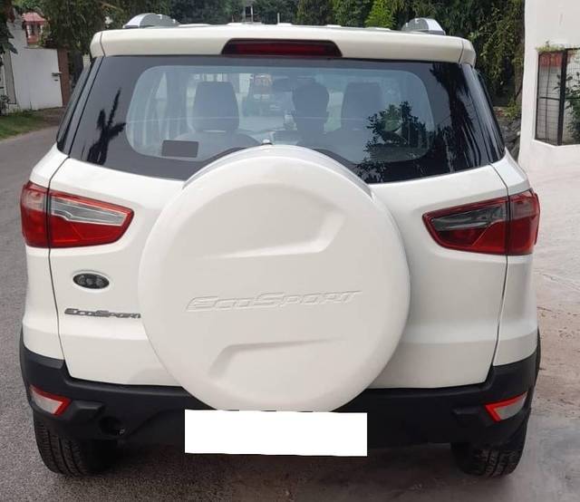https://images10.gaadi.com/usedcar_image/4575730/original/processed_c03c81d505ad50209d20b43231a75efe.jpg?imwidth=6402