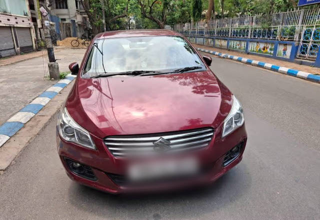 https://images10.gaadi.com/usedcar_image/4575745/original/db5a9c96-b336-4dcf-9330-0a6e1699974b.?imwidth=6400