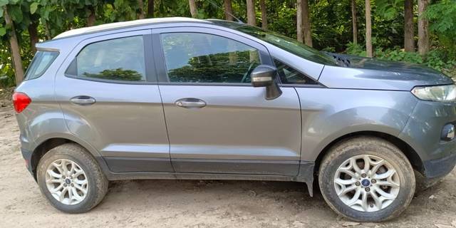 https://images10.gaadi.com/usedcar_image/4575748/original/3e6d81d91c02e10e3ea7d70ee016e073.jpg?imwidth=6401
