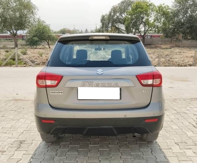 https://images10.gaadi.com/usedcar_image/4575846/original/processed_e56d6d765e7ce7764c981c04e2f37b63.jpg?imwidth=6401