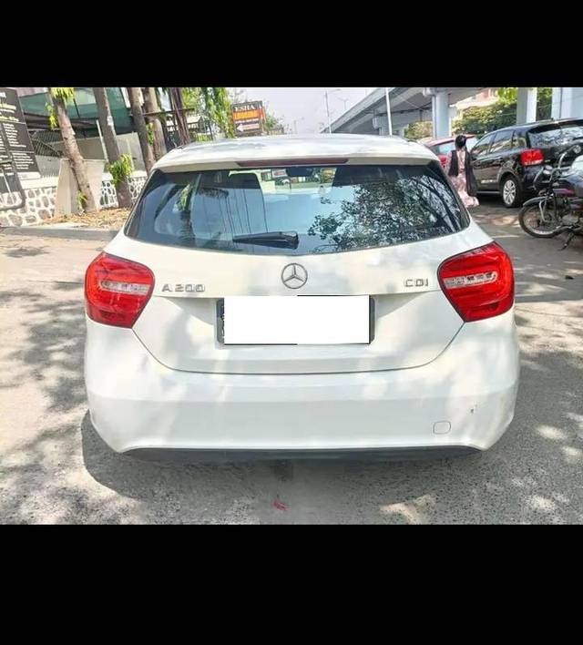 https://images10.gaadi.com/usedcar_image/4575849/original/processed_99ffaa1c-0af8-4f0c-aedf-bcb541060b2d.jpg?imwidth=6401