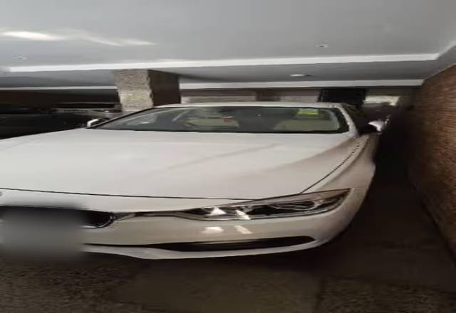 https://images10.gaadi.com/usedcar_image/4575868/original/ef67cc32-0ec0-448c-92b6-4d06fcce33a8.?imwidth=6400